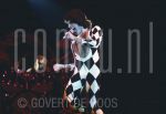 17-05-1977 Queen, Freddie Mercury live at Ahoy stadium Rotterdam, The Netherlands.

[keywords]Live Performance[/keywords]